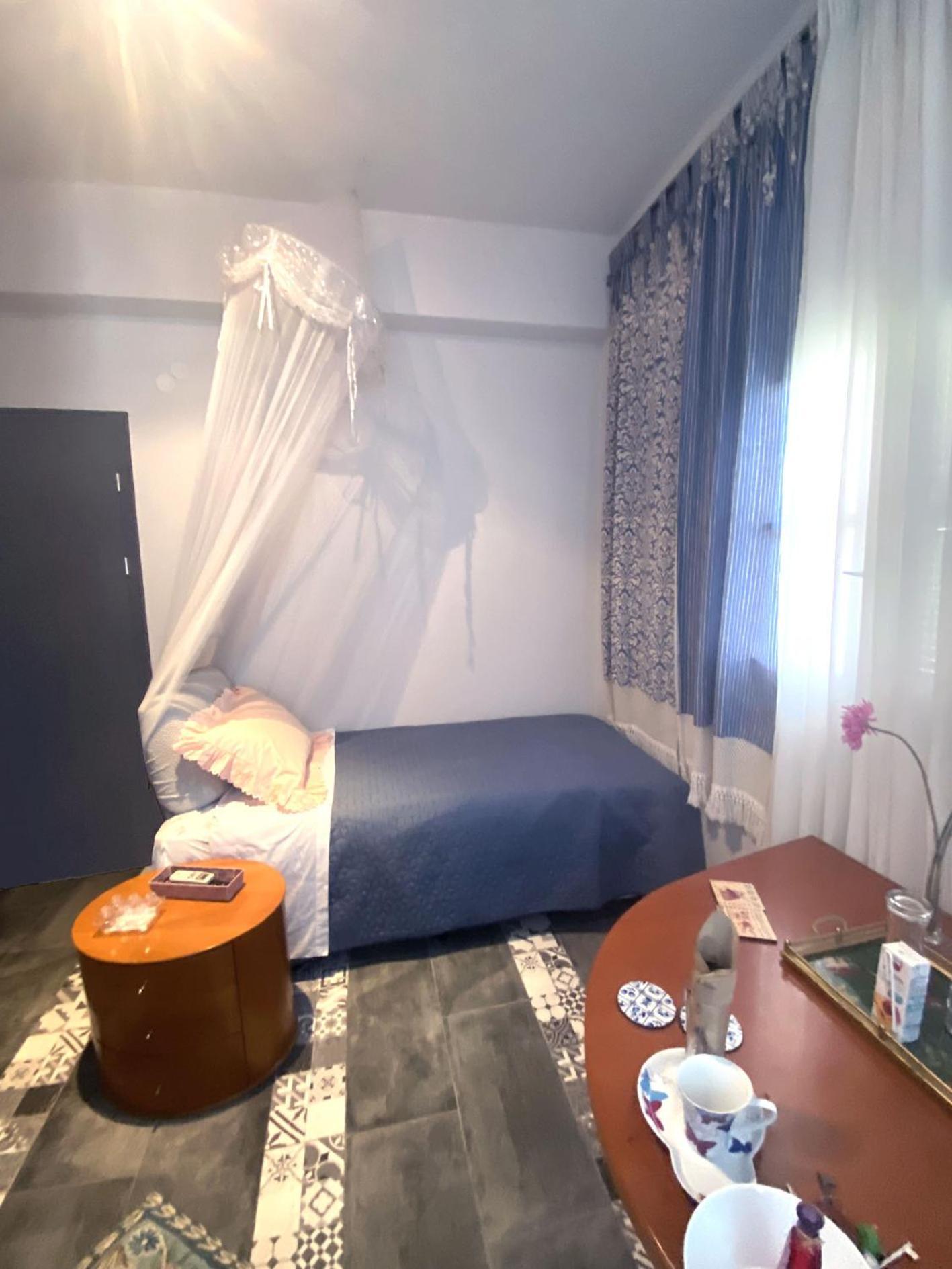 Best Located Melina 2 Rooms Escape Kalamata Exterior photo